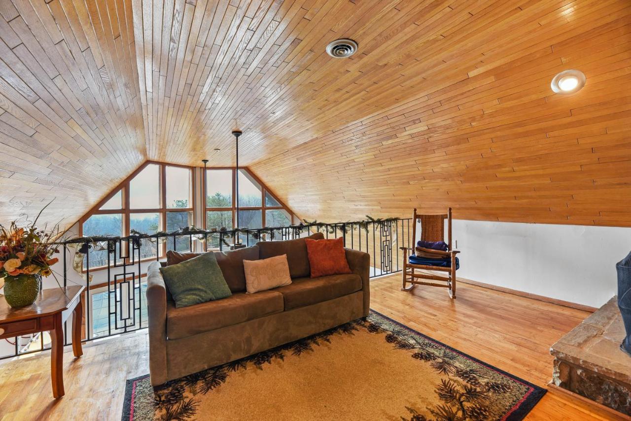 Smokystays Private Pool Chalet Gatlinburg Eksteriør bilde