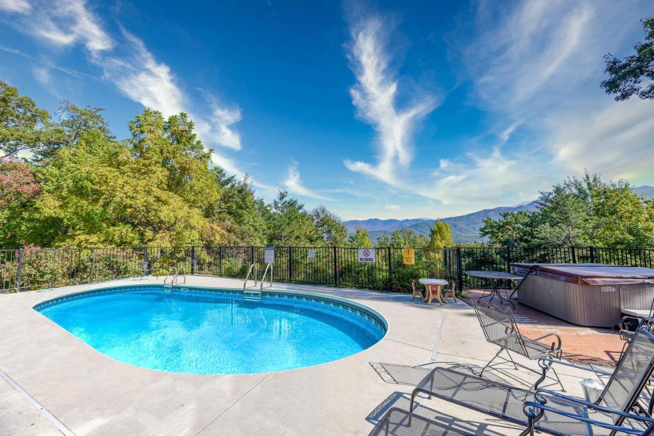Smokystays Private Pool Chalet Gatlinburg Eksteriør bilde